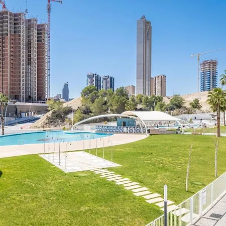Lujo En Sunset Waves Sauna Tenis Vistas Al Mar Gym * Benidorm