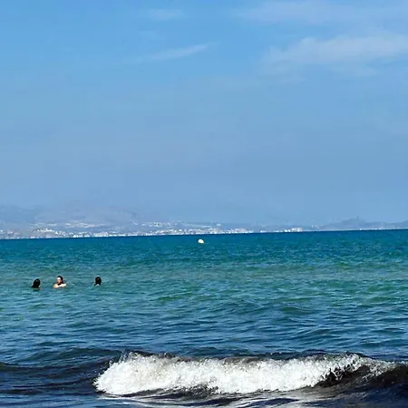 Grosse Mit Grosser Terrasse An Der Costa Blanca - 250 M Vom *