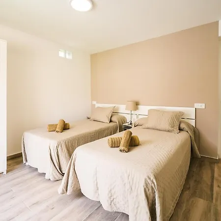 Сasa de vacaciones Casa Loma Con Terreno Privado Y Parking Compartido - A 800m De Playa Poniente Benidorm