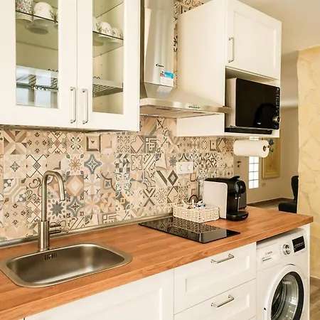 Casa Loma Con Terreno Privado Y Parking Compartido - A 800m De Playa Poniente Benidorm