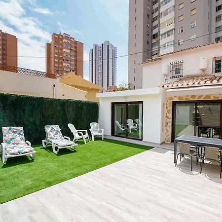 Сasa de vacaciones Casa Loma Con Terreno Privado Y Parking Compartido - A 800m De Playa Poniente