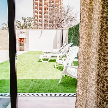Casa Loma Con Terreno Privado Y Parking Compartido - A 800m De Playa Poniente Сasa de vacaciones Benidorm