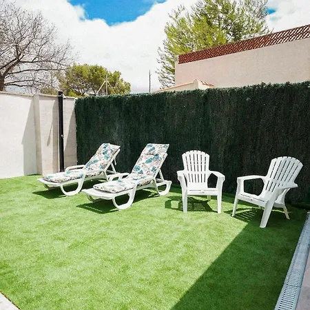 Casa Loma Con Terreno Privado Y Parking Compartido - A 800m De Playa Poniente *