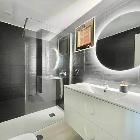 Aleksandra Apartment