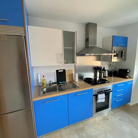 Apartamento Oasis Cala Alta New 120qm Free Parking, Pool, 2 Bath, 3bdr, Wi-fi, Air-condit Benidorm