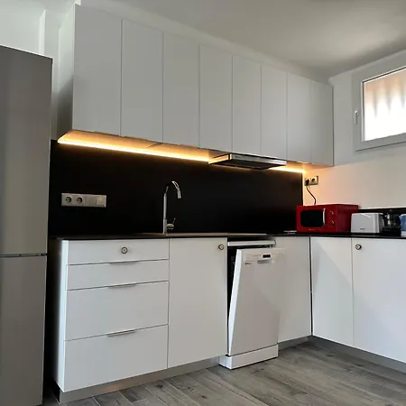 Club Zone Apartment *