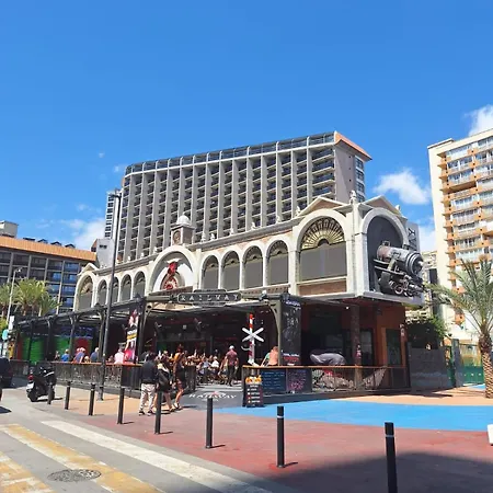 Apartment Club Zone *