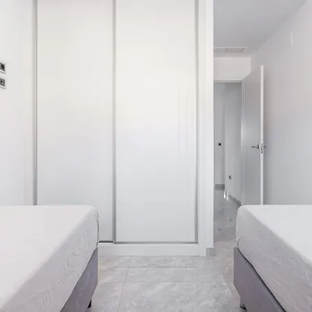 Sunset Waves Siesta Apartment Benidorm