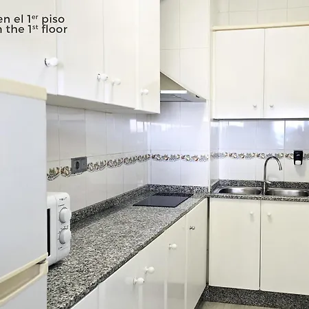Flats Friends Atlantida Apartment *