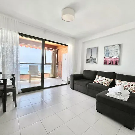 Apartment Seafront Poniente Blueline