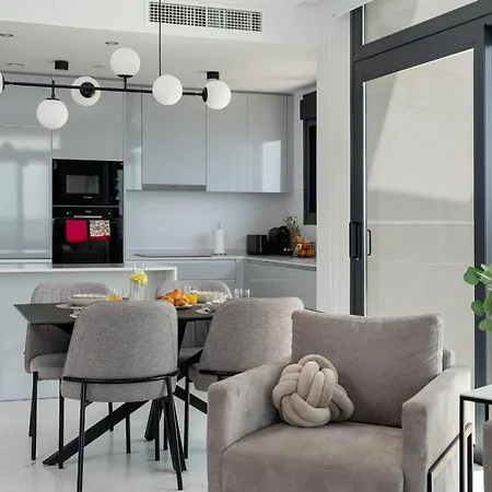 Apartment Sunset Cliffs By Leo Benidorm