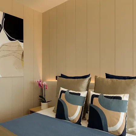 Apartment Beach - Beautiful Beachside Getaway By Costa Activa