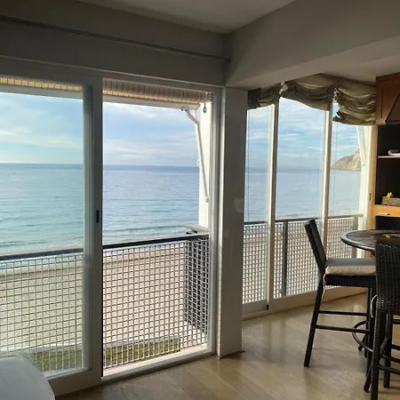 Primera Linea Playa Poniente *
