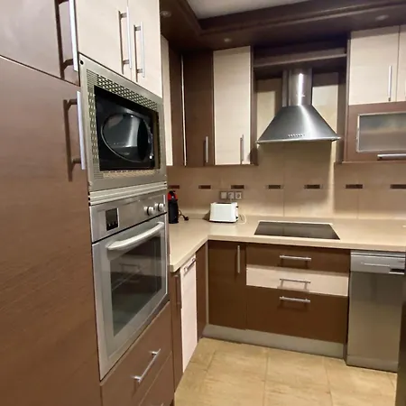 Primera Linea Playa Poniente Apartment