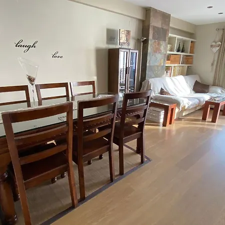 Primera Linea Playa Poniente Apartment *