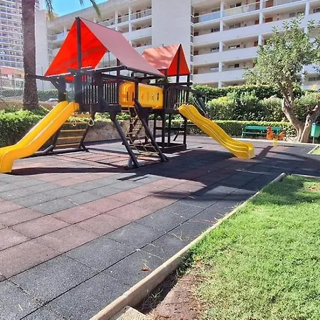 Nuevo Apto Hasta 6 Personas Muy Cerca De Playa Levante Con Jardines Y Gran Piscina , Pista De Tennis Y Futbol Deportes Y Zona Infantil ,en Urbanizacion Con Parking