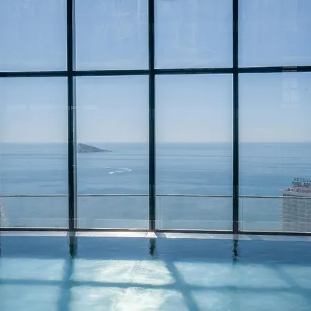 Apartment Beach - Beautiful Beachside Getaway By Costa Activa *