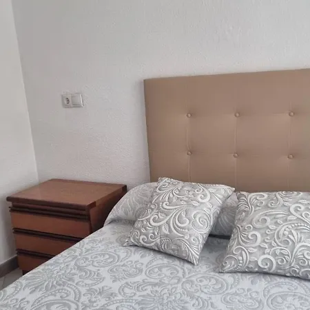 Habitacion Matrimonial Cerca A La Playa De Poniente * 베니돔