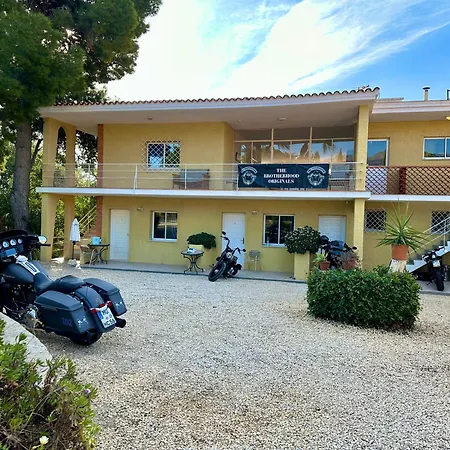 Arcos Villa *