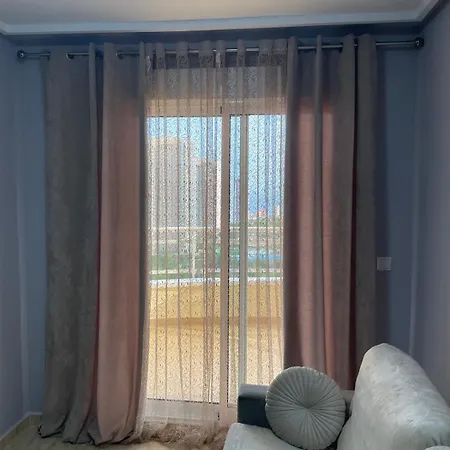 с супер видом на море и горы бенидорма Apartment *