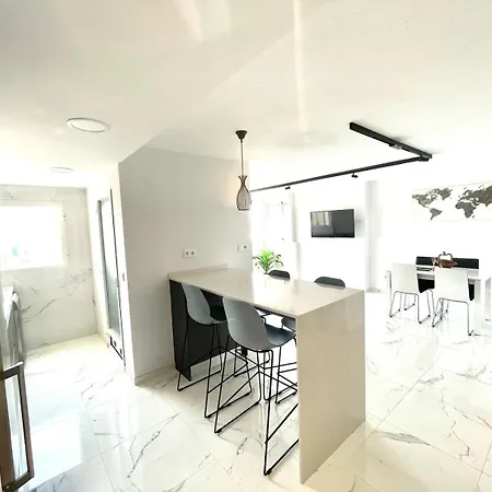 아파트 Moderno Y Amplio En Rincon De Loix