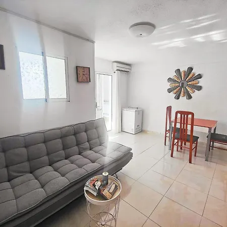 Apartment Versailles 2-9