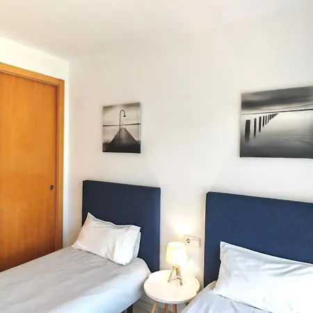 Floor 29 - Two-bedroom With Sea Views Apartment *