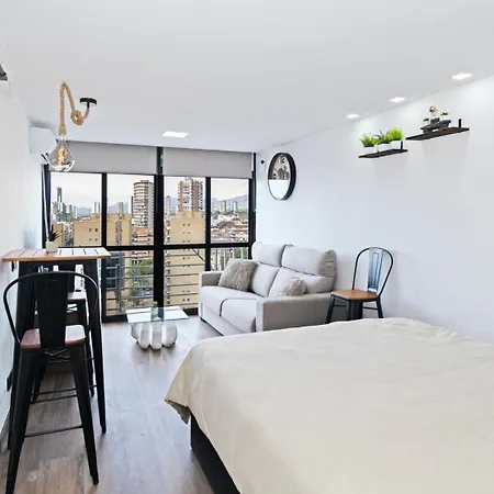Lovely In The Centre Apartment *