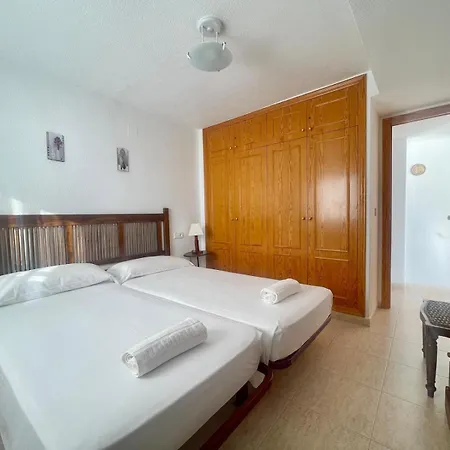 Torre Yago Seafront Levante Apartment Benidorm
