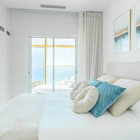 Intempo By Holuxe - 225 - 22nd Floor Apartment