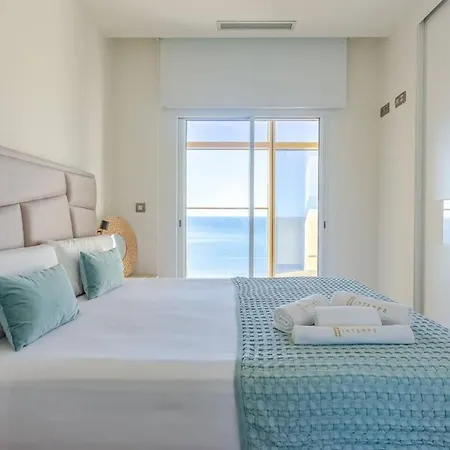 Intempo Sky 302 Apartment *