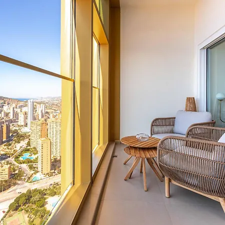 Intempo By Holuxe - 322 - 32nd Floor