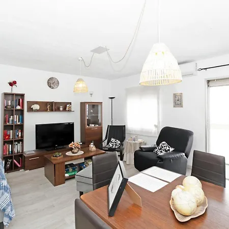 Apartment A Peaceful Escape In Benidorm