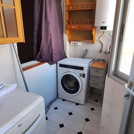 Casa 1- Centro Benidorm-solo Mayores De 30 Anos Y Familias Benidorm