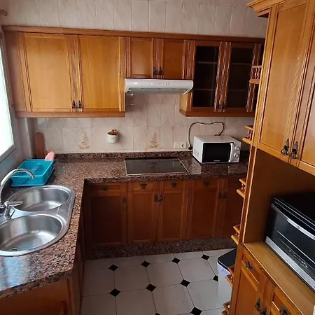 Apartment Casa 1- Centro Benidorm-solo Mayores De 30 Anos Y Familias