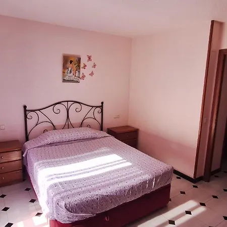 Casa 1- Centro Benidorm-solo Mayores De 30 Anos Y Familias Appartement *