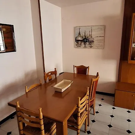 Apartment Casa 1- Centro Benidorm-solo Mayores De 30 Anos Y Familias