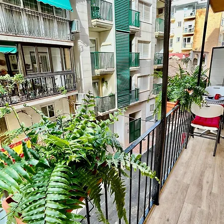 Apartment Casa De La Playa In The Old Town Of Benidorm