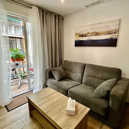 Casa De La Playa In The Old Town Of * Benidorm