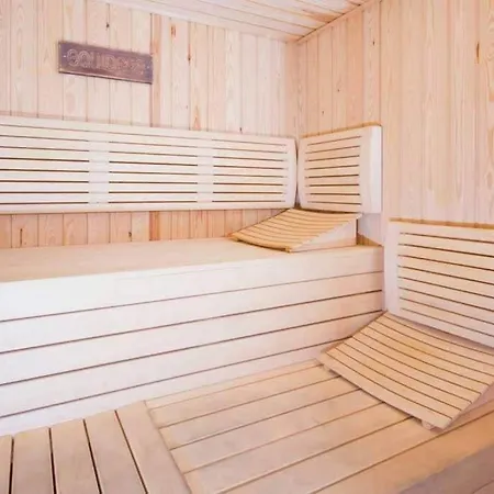 Con Jacuzzi, Sauna, Gimnasio Y Piscina Enfrente Del Mar Apartment *
