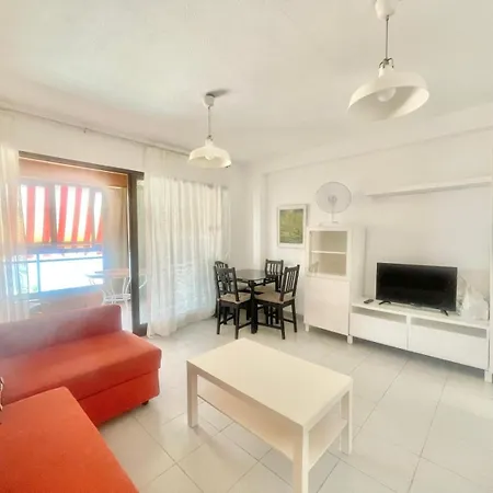 Seafront Poniente Apartment *