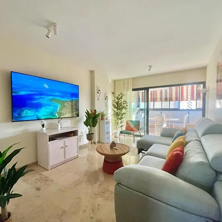 Torre Doscalas Poniente Apartment *