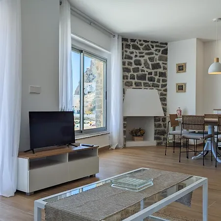 Apartment Parralue Sea View