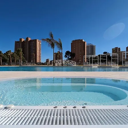 Sea & Sky Apartment *