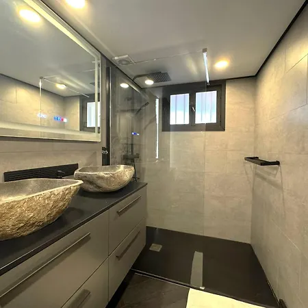 Apartment Albatros Luxury Ground Floor *