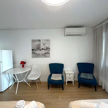 Albatros 11 Apartment *