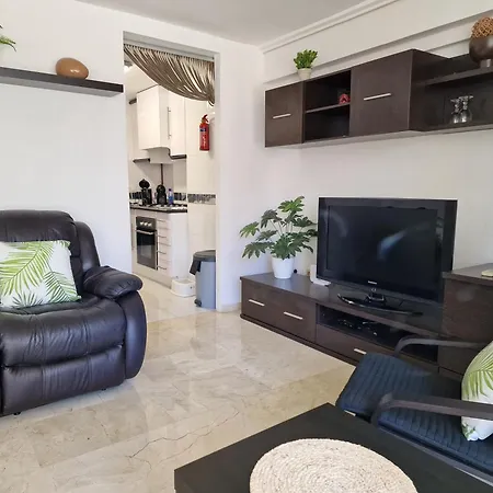 Vacanza4U Apartment *