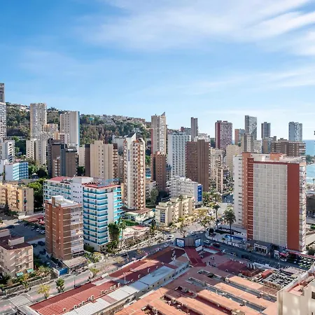 Mael Avec Piscine Et Jolie Vue * Benidorm