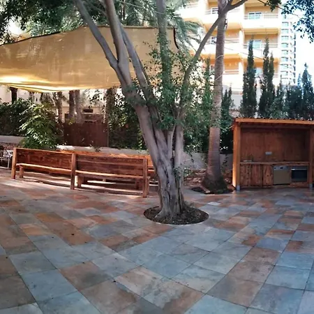 Casa En La Naturaleza En * Benidorm
