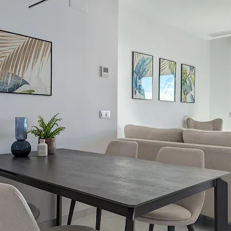 Sunset Cliffs Superb Apartment